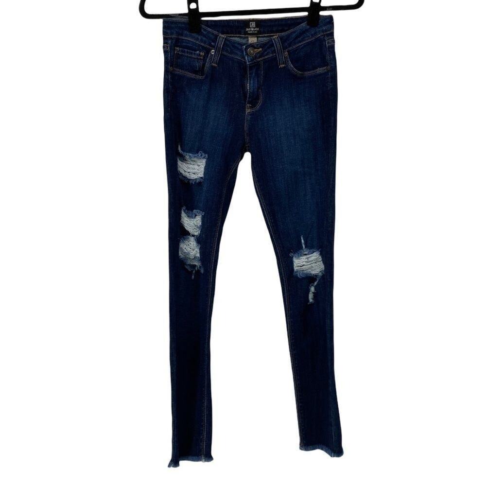 Just Black Dark Wash Distressed‎ Raw Hem Skinny Jeans